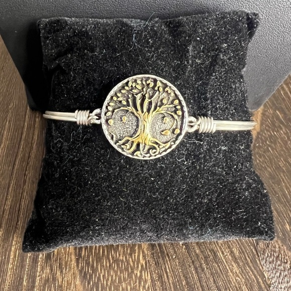 Luca + Danni Jewelry - Luca & Danni Tree of Life Bangle Bracelet Size 7” B11